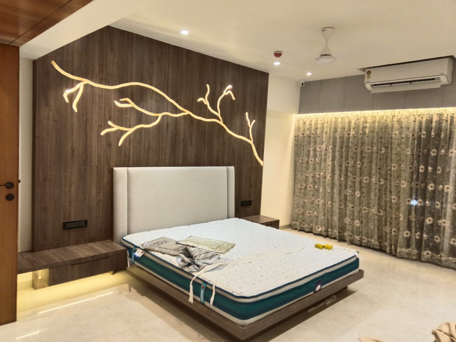 WhatsApp Image 2026-03-05 at 16.40.05